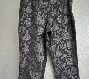 COPY - NWT Black Silver Printed Stretch Pants   Size 12